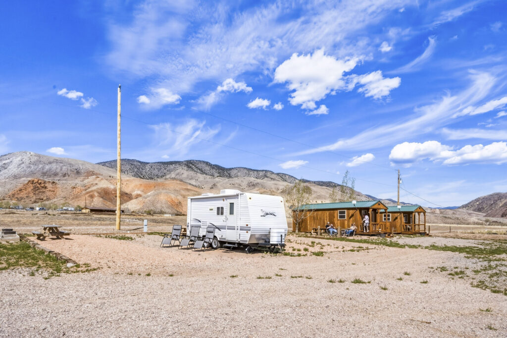 120_UTAH_01-CABIN_01-2
